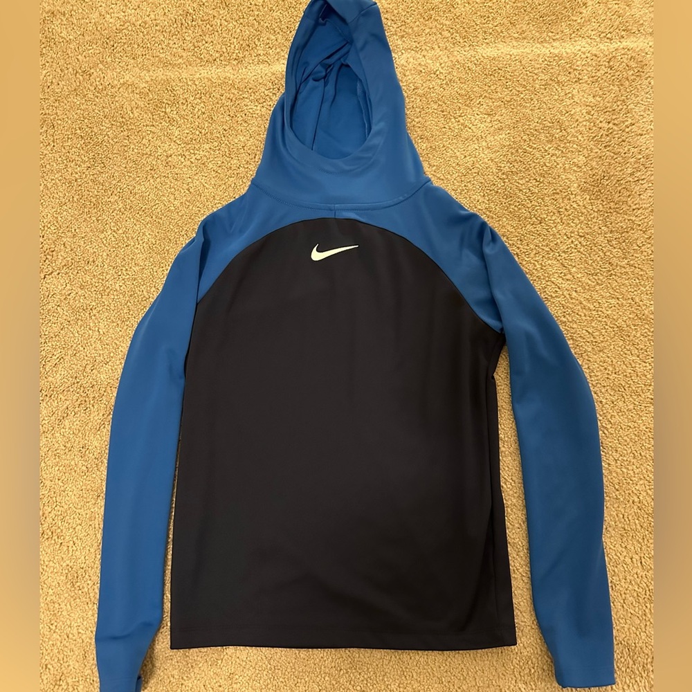Nike hoodie bundle - Picture 4 of 4